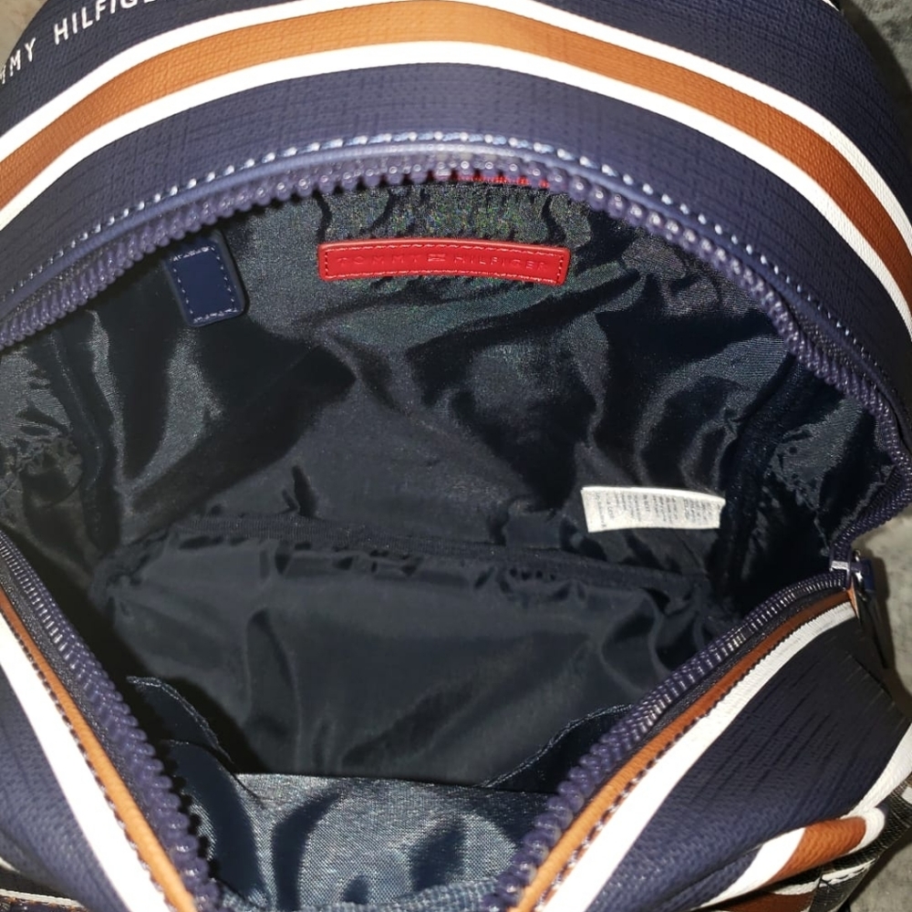Backpack - Picture 3 of 3